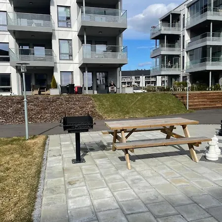 Cosy, Little Apartment Moss Exterior photo